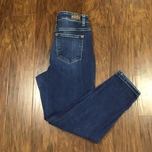 Judy Blue Cropped Slim Jeans